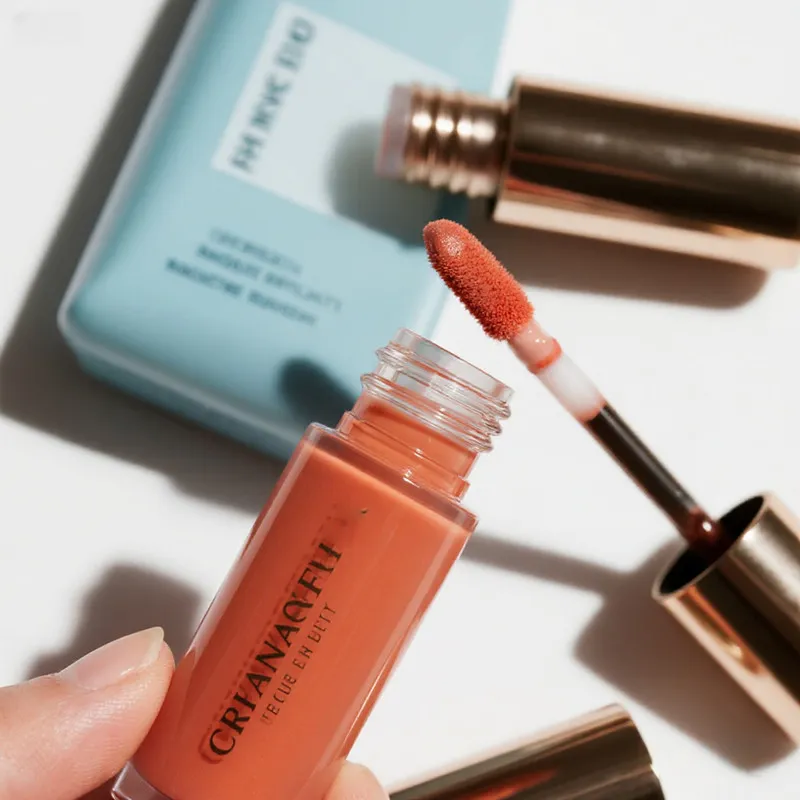 चीन में निजी लेबल लिप ग्लॉस